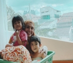 Momen Harmonis Nycta  Bareng Uta Dan Uti