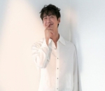 Senyum Ceria Ala Nam Goong Min