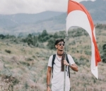 Hobi <i>Travelling</i> Dan Berpetualang