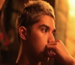 Potret <i>Close Up</i>