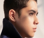 Menawan Dengan Rambut Cepak