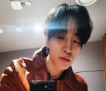 <i>Mirror Selfie</i> Andalan Idol