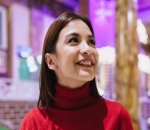 Pamer Pesona Manis Gingsul