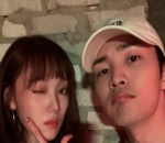  Potret Akur Bareng Kim Min Jae