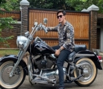 Gagah Saat Naik Motor
