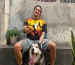 Bersama Anjing Kesayangan
