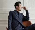 Pamerkan <i>Side Profile</i> Luar Biasa