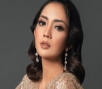 Elegan Nan Glamor Ala Aphrodite