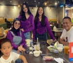 <i>Family Time</i> Tiap <i>Weekend</i>
