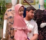 Jualan Sambil Momong Anak