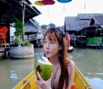 Momen Menikmati Es Degan Di Thailand