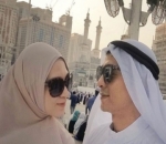 Pasangan Penuh Cinta