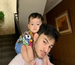 Telaten Momong Keponakan