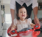 Chloe Calon Anak <i>'Bike'</i>
