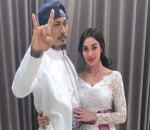 Serasi Dengan Pakaian Adat