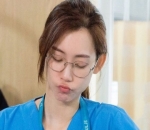 <i>Less Make Up</i> Tetap Bersinar