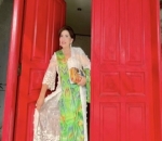 Tampil Anggun Dengan Kain Tenun