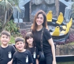 Kompak dengan OOTD Serba Hitam Saat ke Dufan 