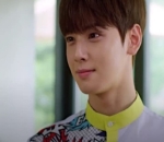 Cowok yang Penuh Perhatian 