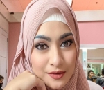 Mualaf dan Berhijab