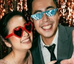 Lucu dengan Kacamata