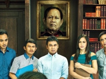 Kenapa Raditya Dika Gandeng Aktor Thailand di 'The Guys'?