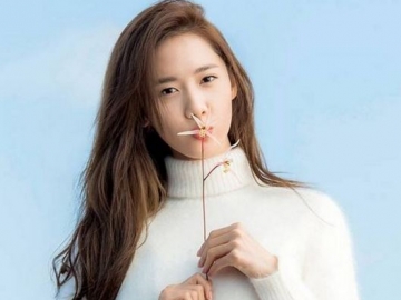Awas Jatuh Hati, Yoona SNSD Tampil Menawan di Pemotretan Ini