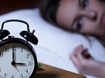 11 Makanan Yang Bisa Membuatmu Lebih Cepat Tidur, Cobalah