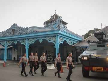 Sepekan Terkurung di Keraton, Akhirnya Putri PB XIII Bisa Bertemu Anak