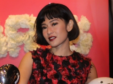 Gadis Sampul Favorit Hingga Seleb Papan Atas, Ini Transformasi Karir Dian Sastro