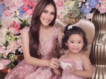 Anak Nyalon, Ayu Ting Ting Dikritik Netizen