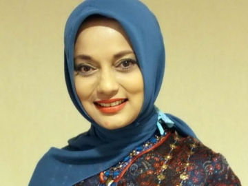 Marissa Haque Bikin Ulah di Sosmed, Anaknya Tak Mau Ikut Campur