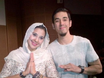 Anak Terlibat Kasus Narkoba, Ayu Azhari Pasrah