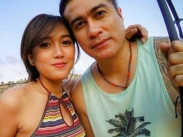 Tiga Kali Menikah, Adjie Pangestu Ingin Istri Brondongnya Jadi 'Bunga Terakhir'