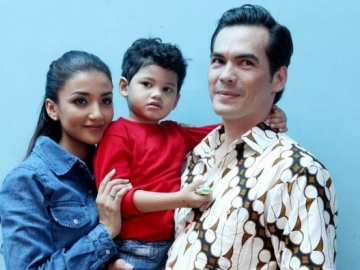 Datangi Rumah Atalarik Syah Demi Anak, Tsania Marwa Disebut Tak Beradab