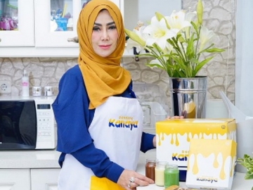 Amy Qanita Buka Bisnis Oleh-Oleh Khas Kekinian, Netter : Jangan Beli!