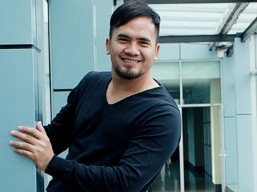 Terima Bingkisan dari Wanita Spesial, Balasan Saiful Jamil Sangat Mengejutkan