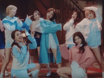 MV 'TT' Raih 200 Juta Viewers, Twice Kembali Torehkan Sejarah Baru