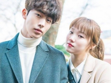 Video Reaksi Lee Sung Kyung Tahu Fans Teriakan Nama Nam Joo Hyuk di Fan Meet