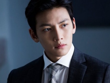 Ji Chang Wook Siap Masuk Wamil Setelah Rampungkan 'Suspicious Partner', Kapan?