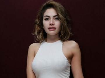 Dapat 'Hadiah' dari Celine Dion, Nikita Mirzani Bikin Iri