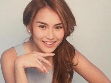 Pamer Foto Bangun Tidur, Netizen Salfok Alis Tebal Ayu Ting Ting