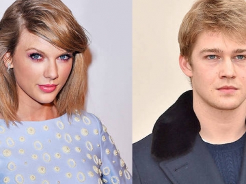 Naik Jet Pribadi Bareng, Ini Foto Bukti Kencan Taylor Swift & Joe Alwyn