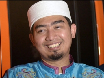 Setengah Hari Ditahan Imigrasi Singapura, Ustadz Solmed Ketakutan