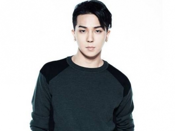 Ketahuan Punya Tato Ini, Song Min Ho Winner Bikin Fans Bangga