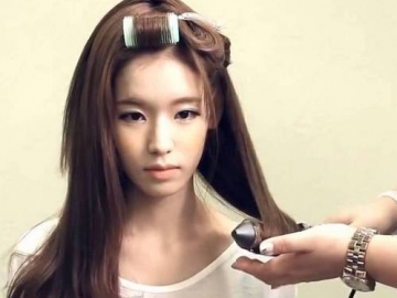 Suka Pakai Catok atau Hairdryer? Ini 5 Cara Cegah Rambut Kering Selama Berpuasa