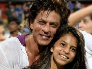 Tampil Cantik Bareng Ayah, Kenapa Putri Shahrukh Khan Malah Dikritik Netter