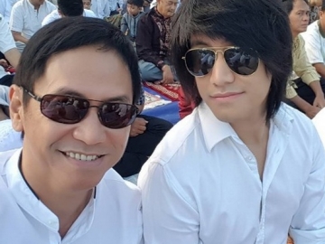 Dikritik Soal Tampilan 'Nyentrik' Saat Salat Ied, Kevin Aprilio Beri Klarifikasi