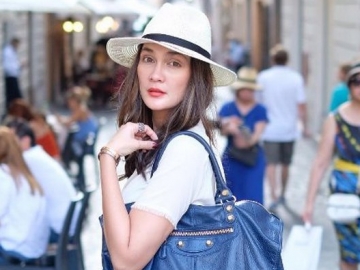 Pakai Baju Transparan, Luna Maya Dikritik Netizen