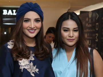 Pose Begini, Ashanty dan Aurel Hermansyah Disebut Mirip